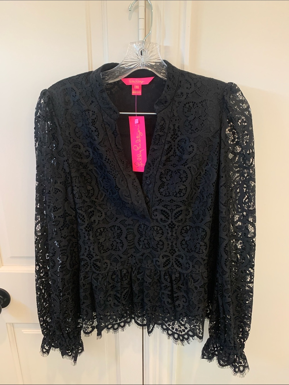 Lilly Pulitzer Lace Peplum Blouse with Scalloped Hem XS